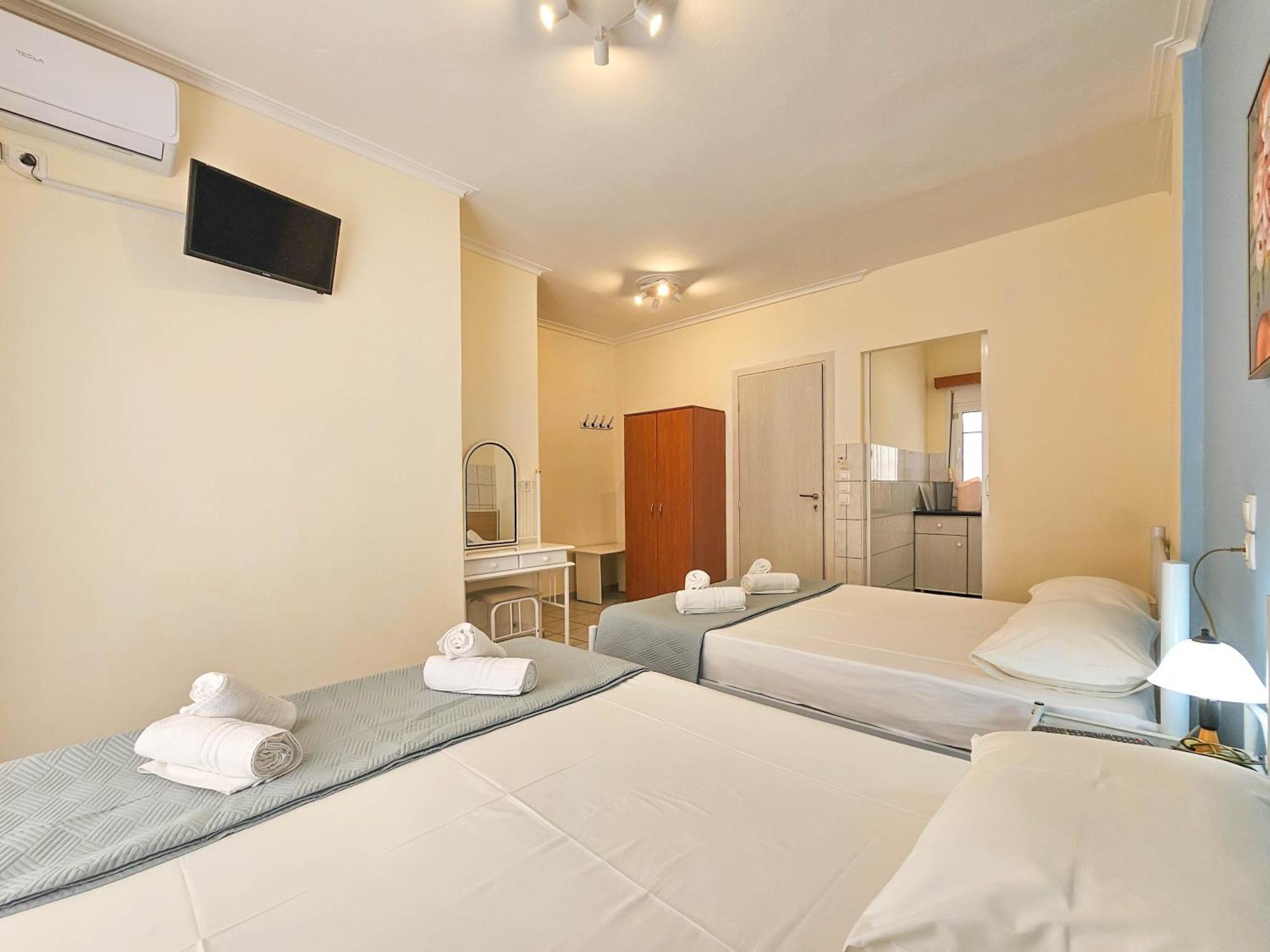 Chariclia Hotel Paralía Eksteriør bilde